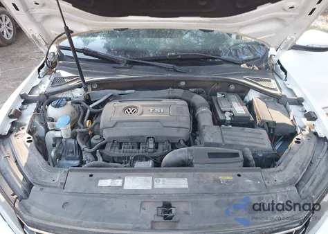 2017 Volkswagen Passat 1.8T R-Line z USA, uszkodzony, nr VIN 1VWDT7A38HC019350